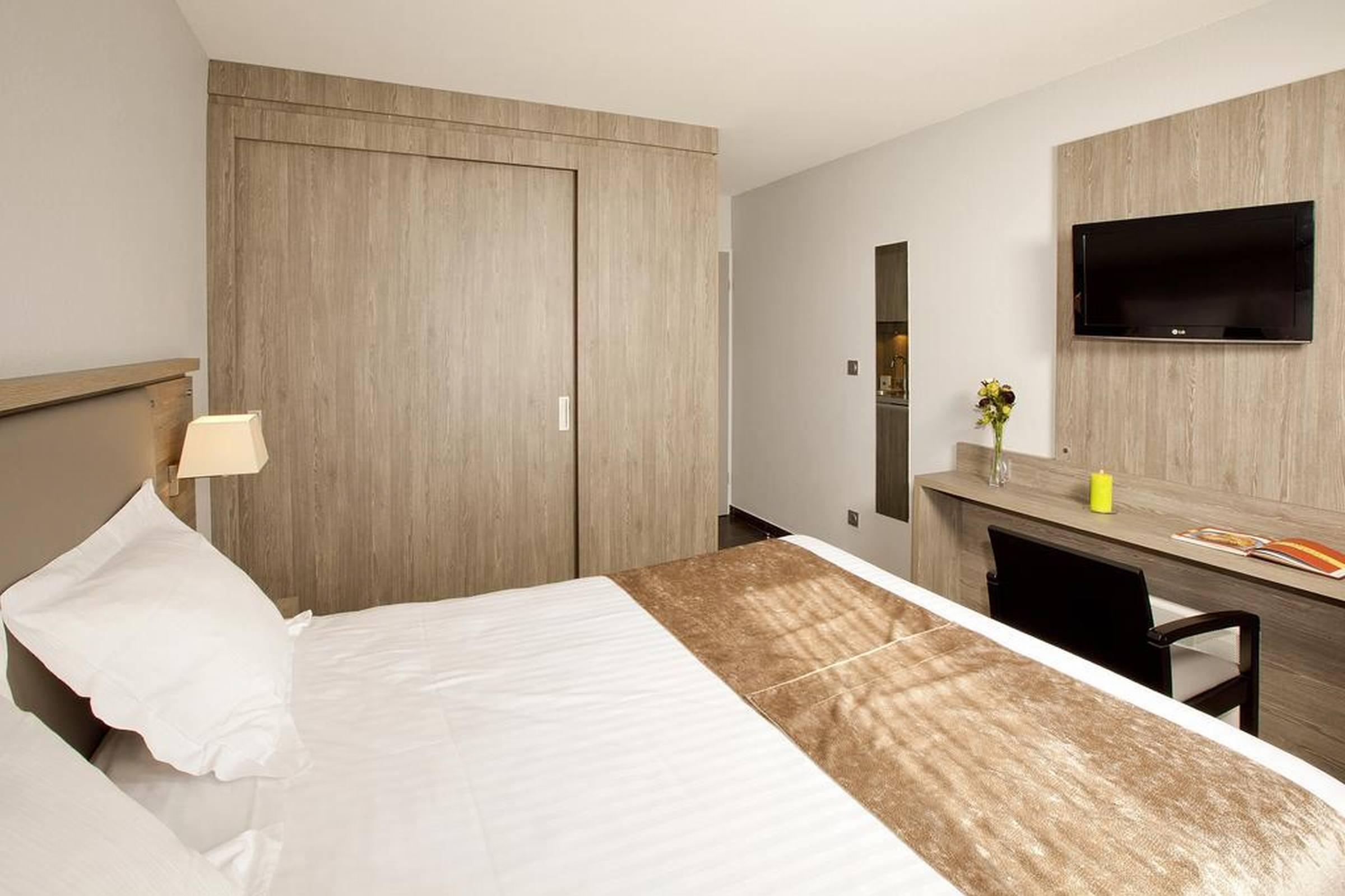 Sejours & Affaires Grenoble Marie Curie Apart otel Dış mekan fotoğraf