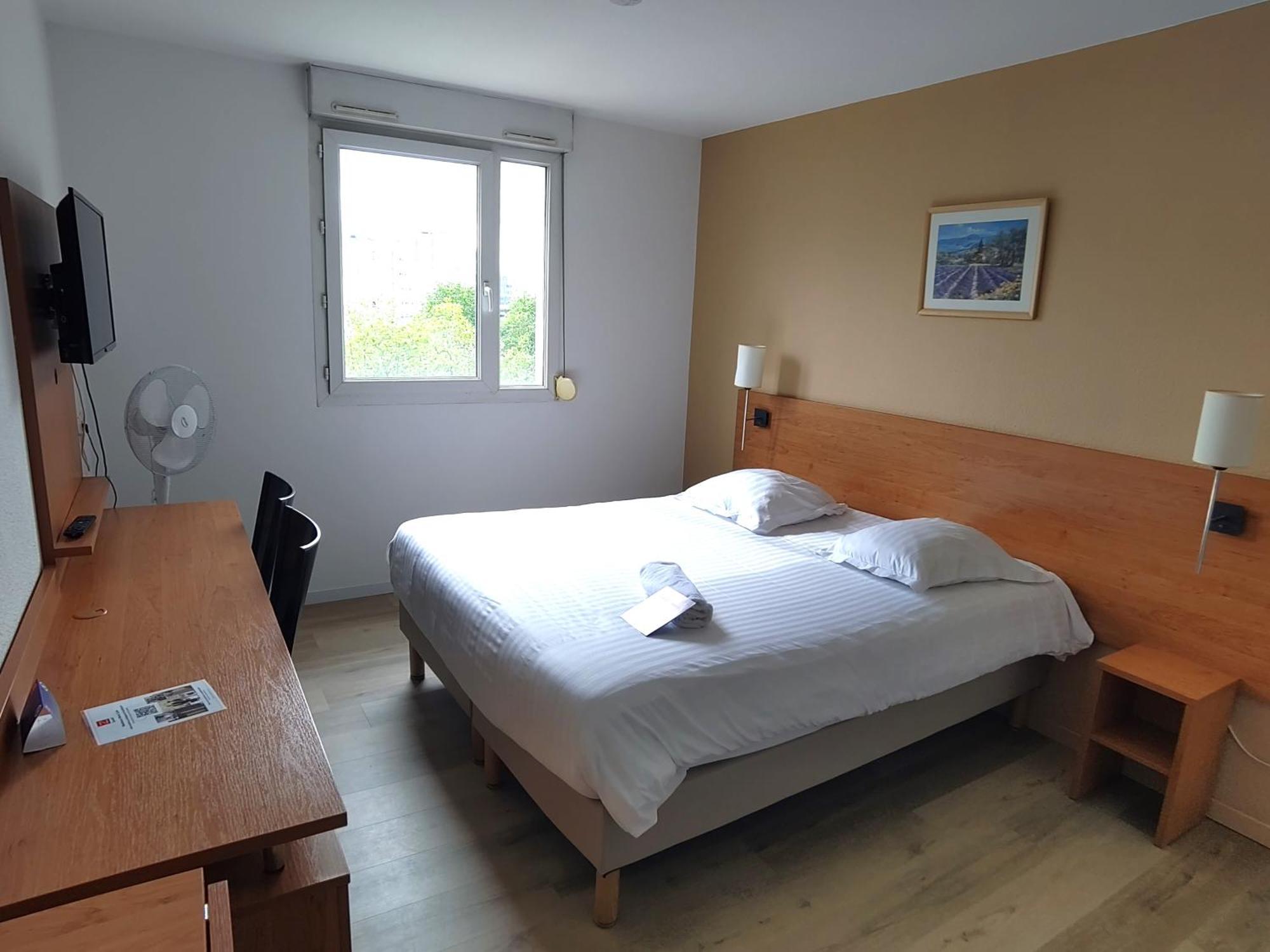 Sejours & Affaires Grenoble Marie Curie Apart otel Dış mekan fotoğraf